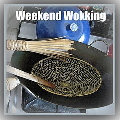 Weekend Wokking Logo