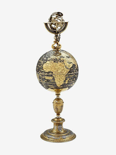 017 Taza con tapa en forma de globo terráqueo-Suiza-Abraham Gessner 1580-1590-plata dorada parcialmente-© 2009 Museum of Fine Arts, Boston