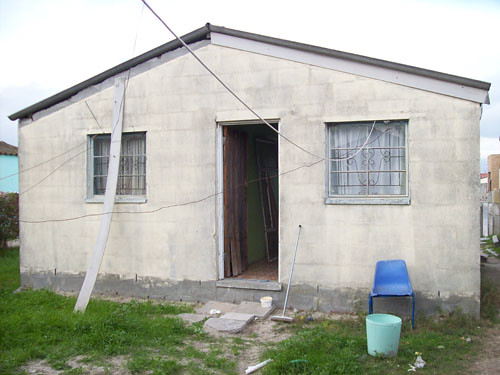 lwazi dyantyi house