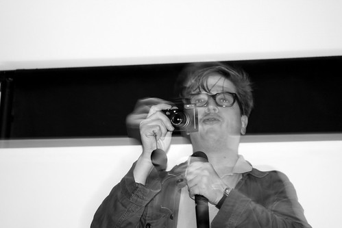 Tomas Alfredson flashes his Leica