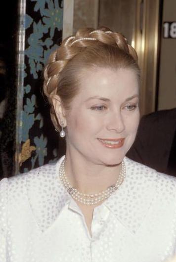 kelly hairstyles. Grace Kelly Hairstyles.