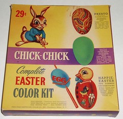 Chick Chick Easter Egg coloring kit