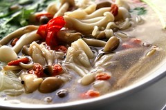 Mushrooms Rice Noodle for Anti-Cancer