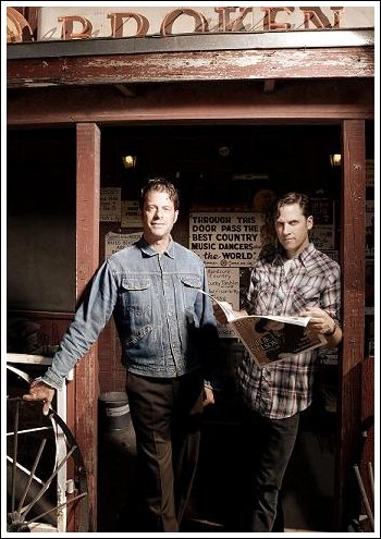Calexico Announces New CD, "Carried to Dust," Due Sept. 9th