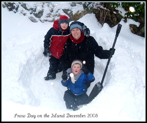 Snow Day on the Island - Dec. 2008