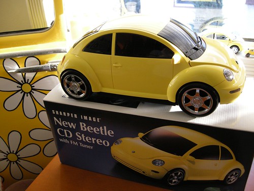 Volkswagen New Beetle Yellow. Yellow New Beetle CD Player