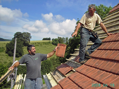 The village roofers par iveka19