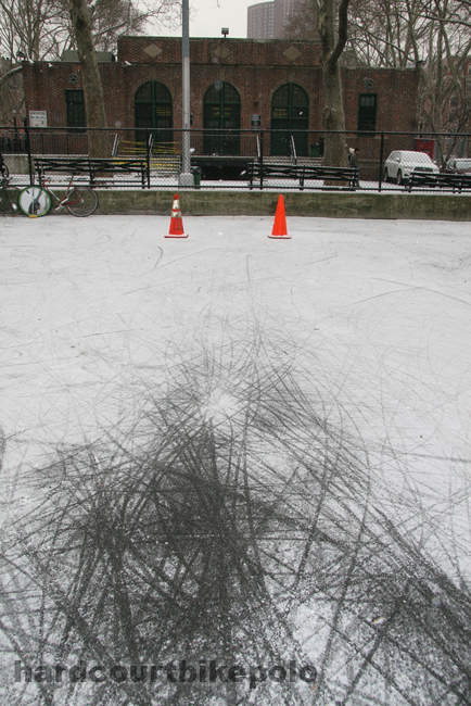 hardcourt bike polo snow tracks and nyc goal cones