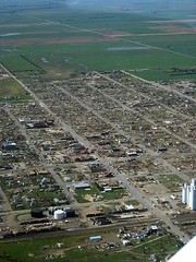 Greensburg after the tornado (by: Daniel Bernasconi, creative commons license)