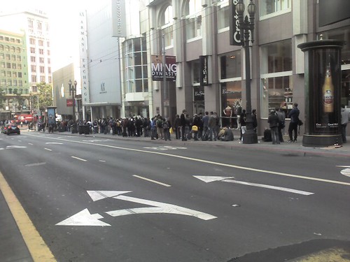 Iphone line in sf at 9 am