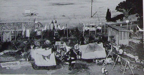 tent mura