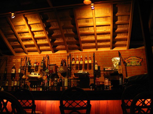 bar at kinabuchs