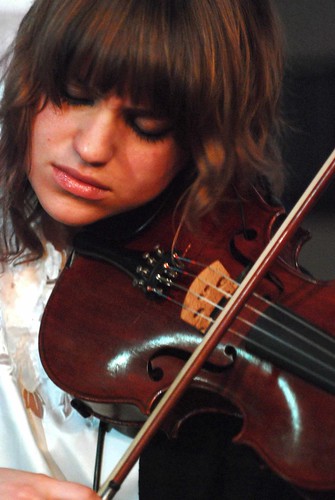 Anna Bulbrook emilypower Tags music livemusic viola violist 
