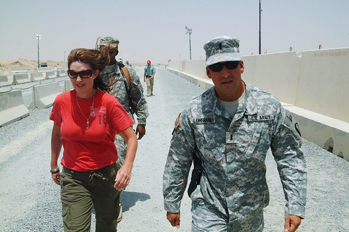 Sarah Palin troops Kuwait