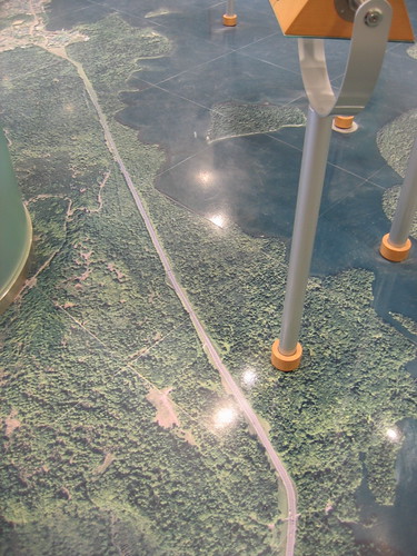 阿寒湖畔環境中心的地板是空照圖