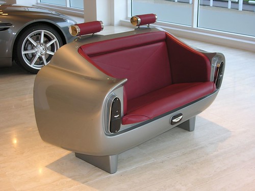 National Speed - Aston Martin Couch