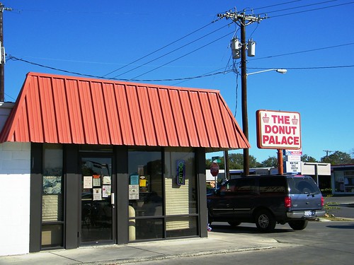 The Donut Palace in Seguin