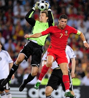 Soccer Euro 2008 Portugal Germany, Cristiano Ronaldo vs Jens Lehmann