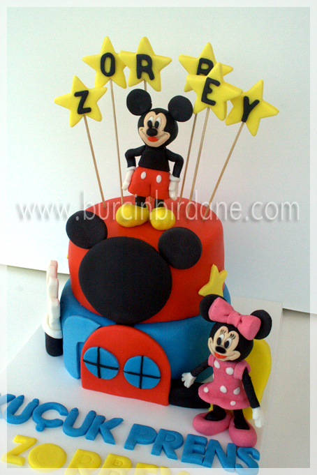 Mickey Cake 2
