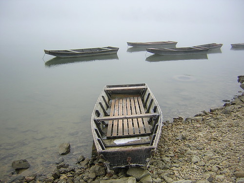 Boote am Donauufer in Ercsi (28.12.2006)