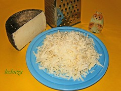 Judias gratinadas-queso rallado