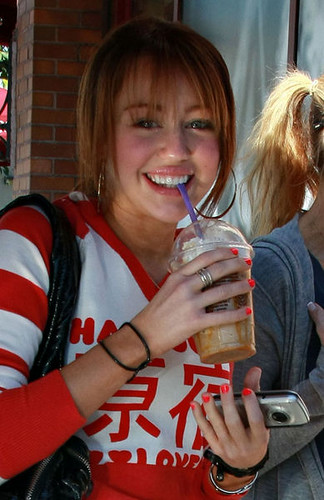 miley cyrus hairstyles bangs. Which Miley Cyrus hairstyle is