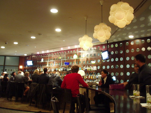 Hotel Bar 02