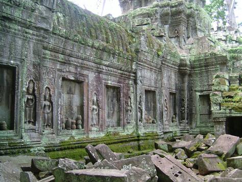 p217542-Cambodia-Wat_ruins