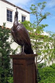 Florida - Palm Beach - Philip Hulitar Sculpture Garden - Dan Ostermiller's Peacock Monument
