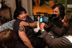 diego-armando-maradona-e-il-regista-emir-kusturica-in-una-scena-del-documentario-maradona-by-kusturica-60426