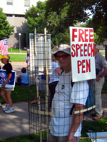 Free Speech Pen