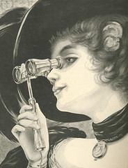 woman_with_opera_glasses3