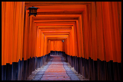 Torii at Fushimi-Inari Taisha, Kyoto by Eric Flexyourhead.