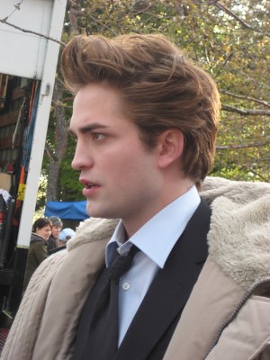 robert pattinson twilight edward cullen. Twilight: New Robert Pattinson