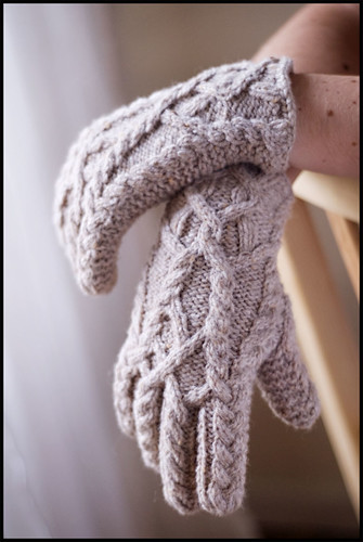 Almeara Gloves