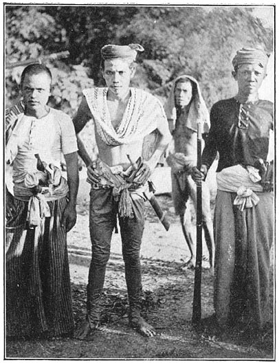 Panglima Hassan of Sulu men in traditional costume Philippine old pictures photograph black and white Philippines Buhay Pinoy Filipino Pilipino  people photos life Philippinen  