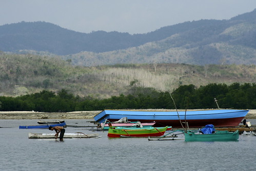 Pulao Bajo boats