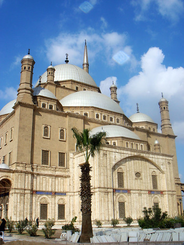 Egypt - Cairo - Sayyida Nafeesa Mosque by marviikad.