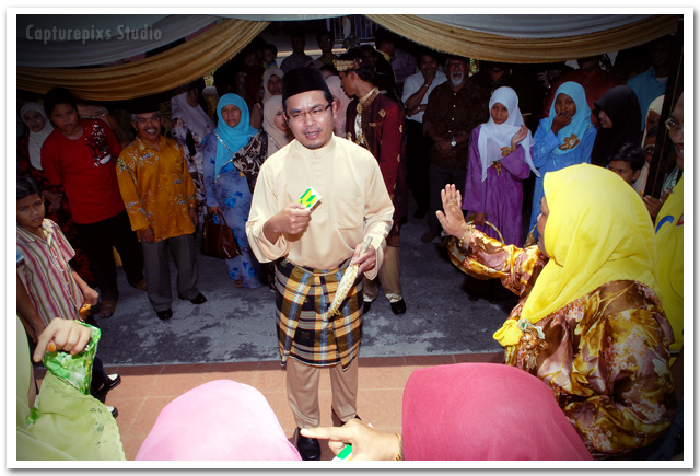 foto Adat 'TOL' Pengantin Kahwin Di Johor