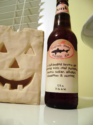 Dogfish+head+punkin+ale+release+2011
