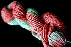 recycled yarn - dyed 2-color