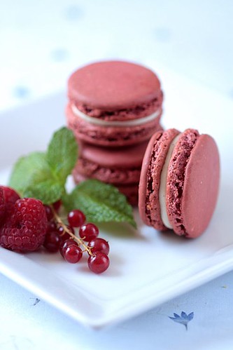 Red Berry Macarons