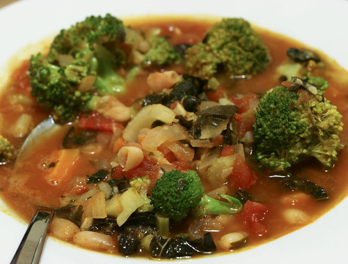Tomato and White Bean Soup with Broccoli