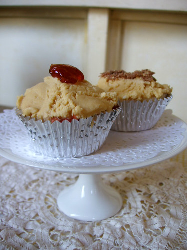 Peanut butter frosted cupcakes