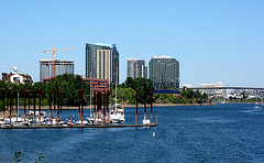 SoWa from the Willamette River in 2008 (by: Todd Mecklem, creative commons license)