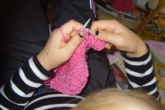 Oona Knitting