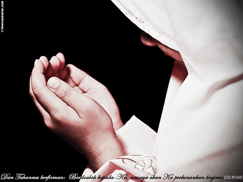 berdoa by emir.abu.khalil.