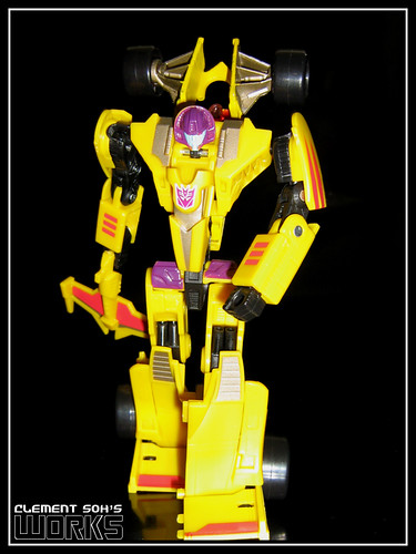 Transformers Universe Drag Strip