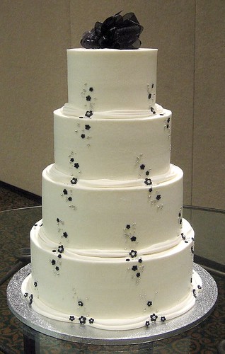 Black and Silver Wedding Cake