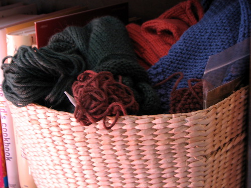 basket o' knits